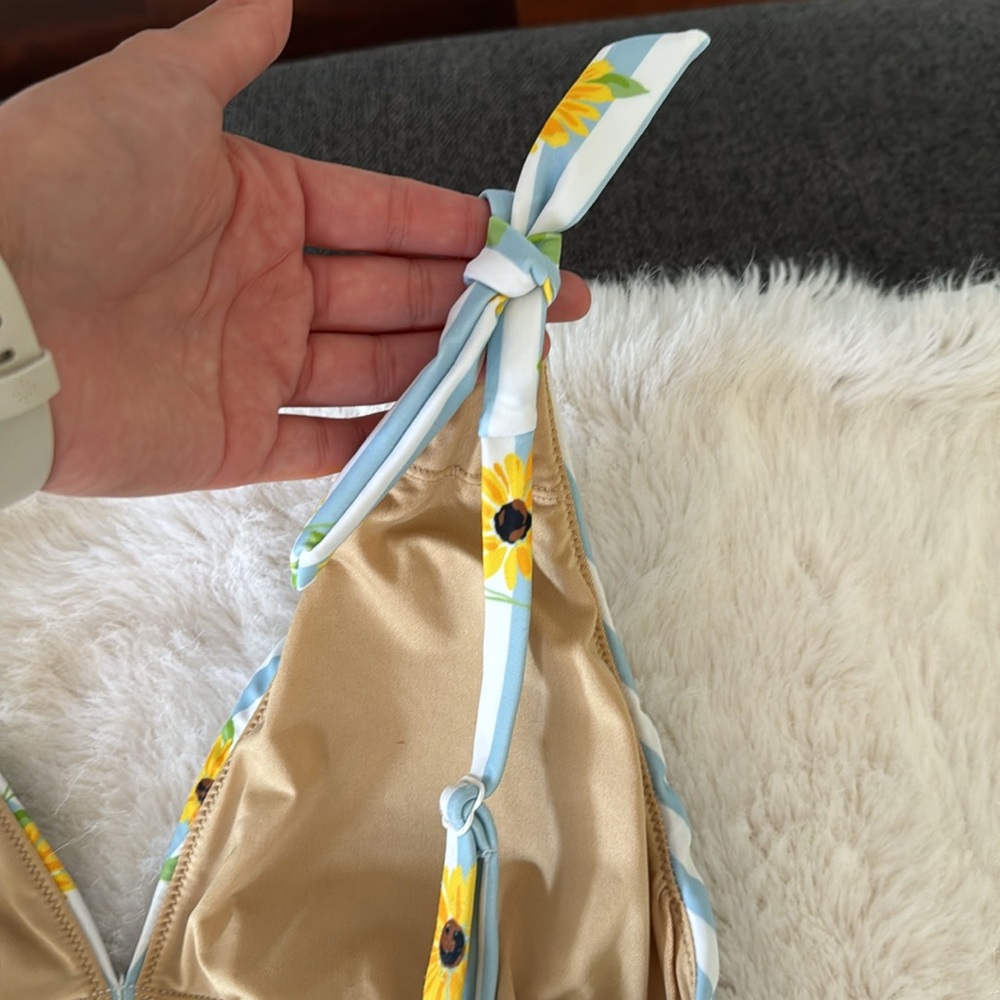 Bathing suit - Picture 5 of 7